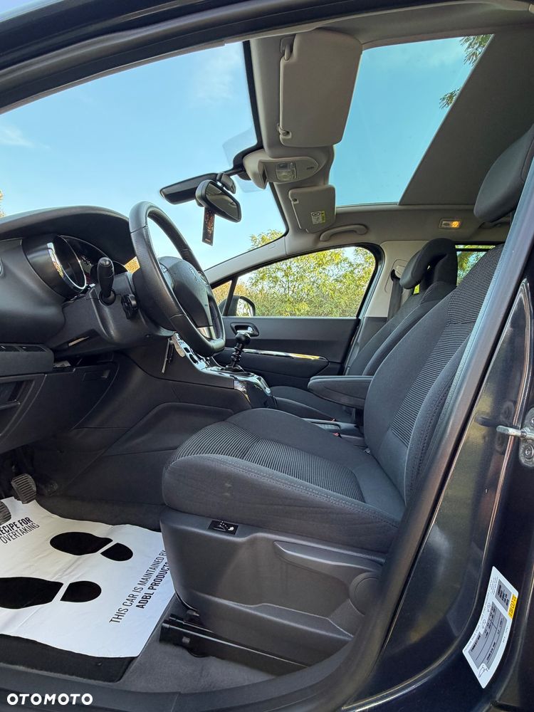 Peugeot 5008 HDI FAP 150 Platinum - 27