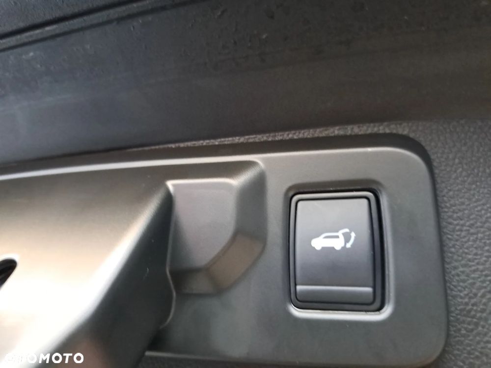 Renault Austral 1.2 E-Tech Full Hybrid 200 Iconic esprit Alpine MMT - 13