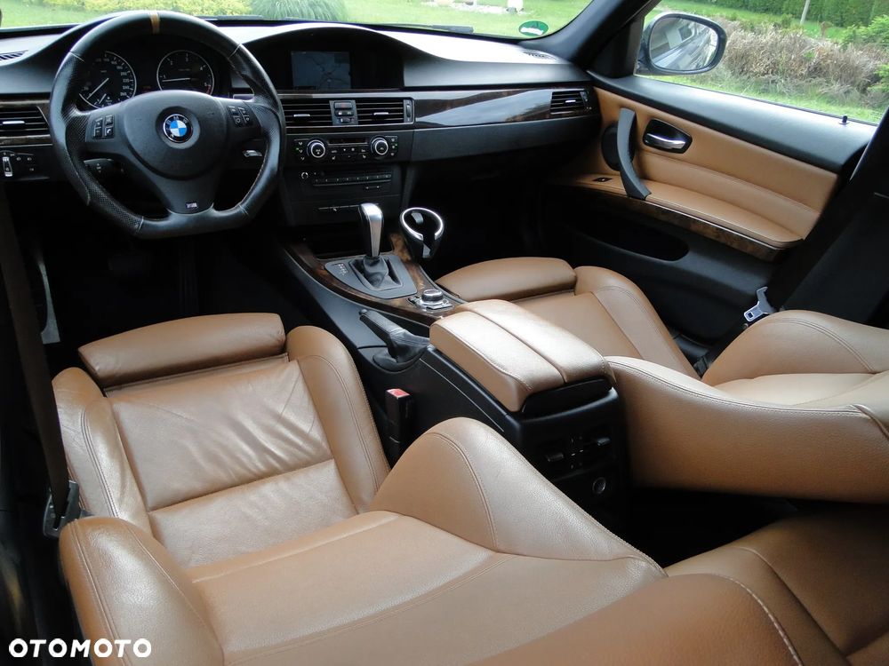 BMW Seria 3 320d Sport-Aut Sport Line - 29