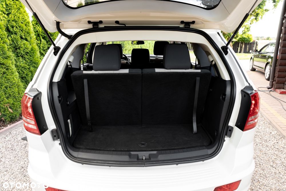 Dodge Journey 2.4 SXT - 28