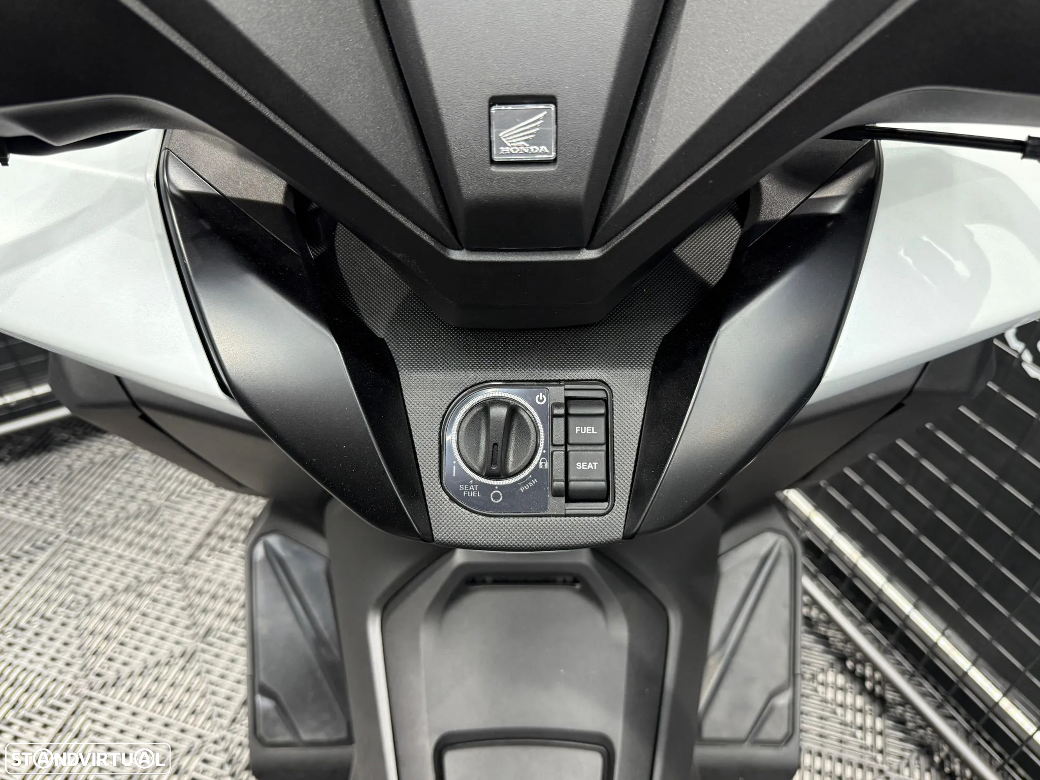 Honda Forza 350 - 11