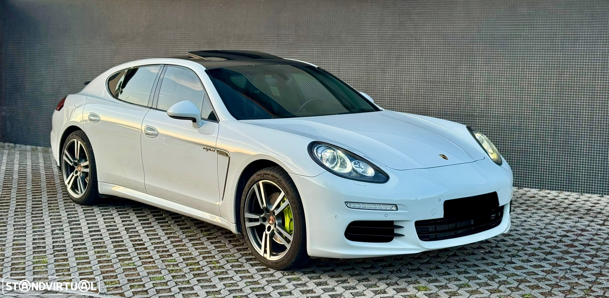 Porsche Panamera S Hybrid - 4