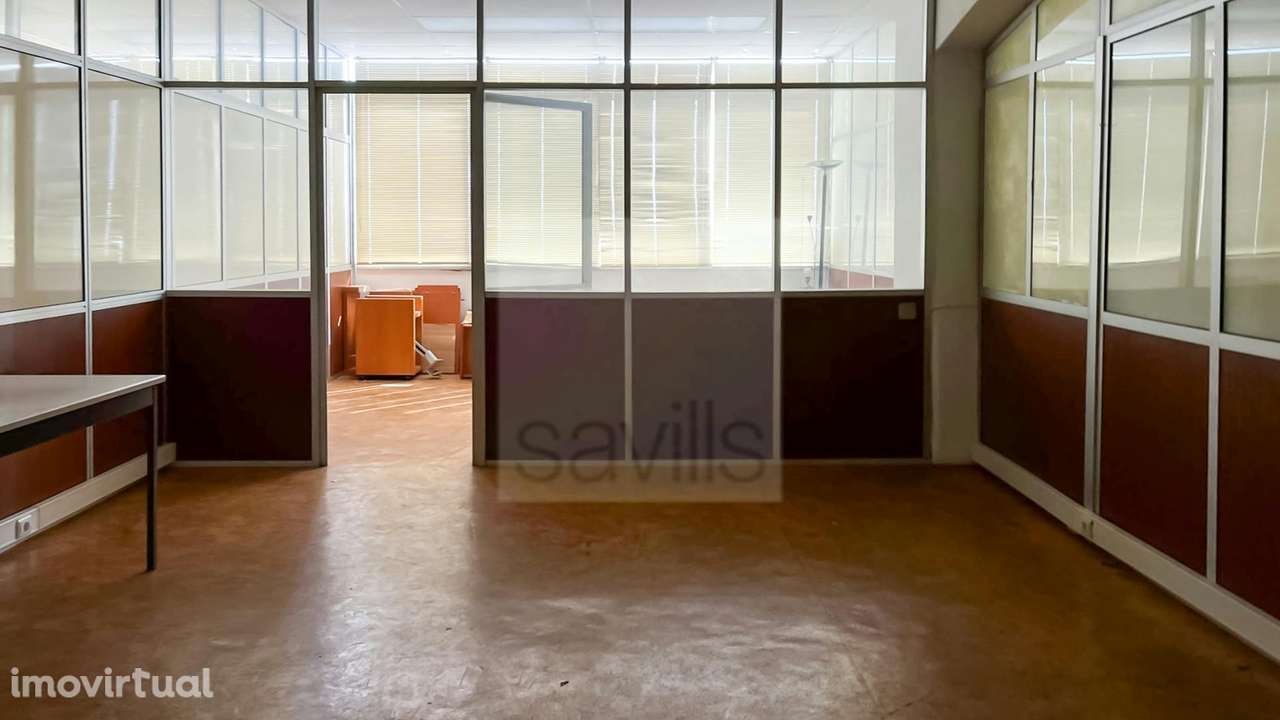 Armazém Industrial | Prior Velho - Grande imagem: 3/17