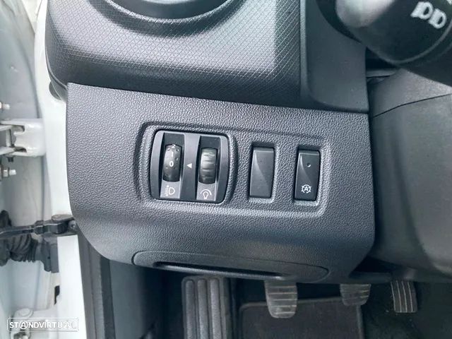 Renault Clio 1.5 dCi Zen - 14