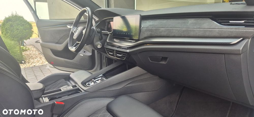 Skoda Octavia 2.0 TDI DSG 4x4 RS Plus - 12