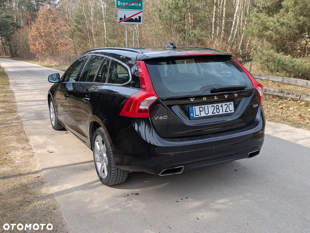 Volvo V60 D4 Drive-E Summum - 10