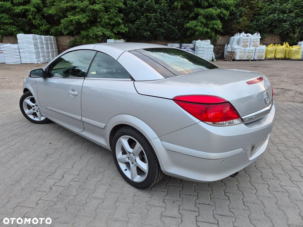 Opel Astra 1.6 Catch me - 36
