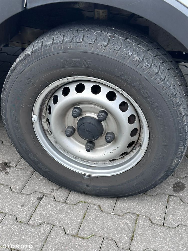 Ford Transit - 14