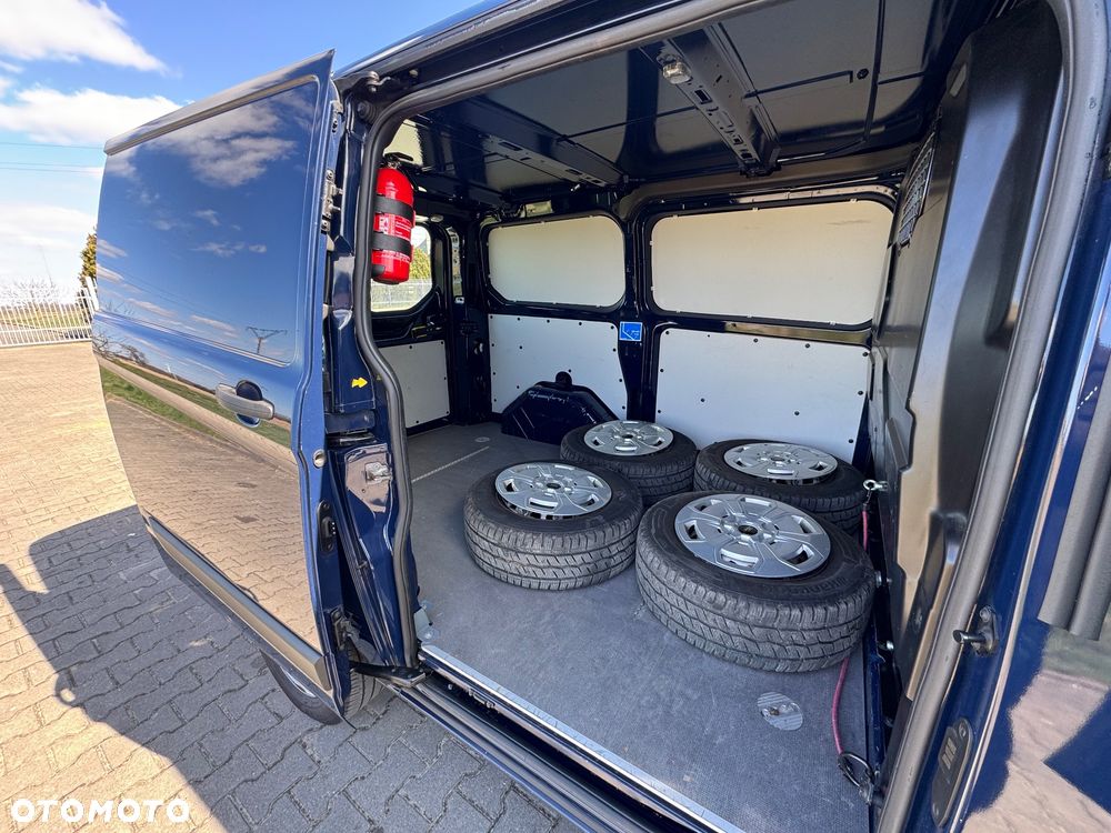 Ford Transit Custom - 19
