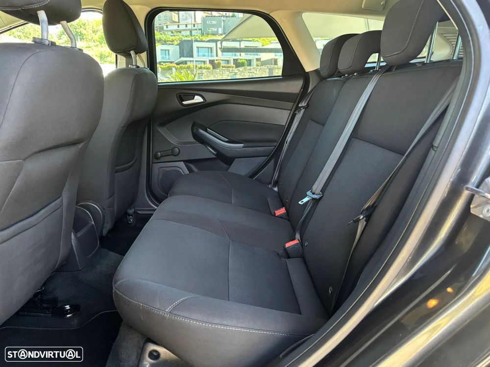Ford Focus SW 1.0 EcoBoost S&S TREND - 7