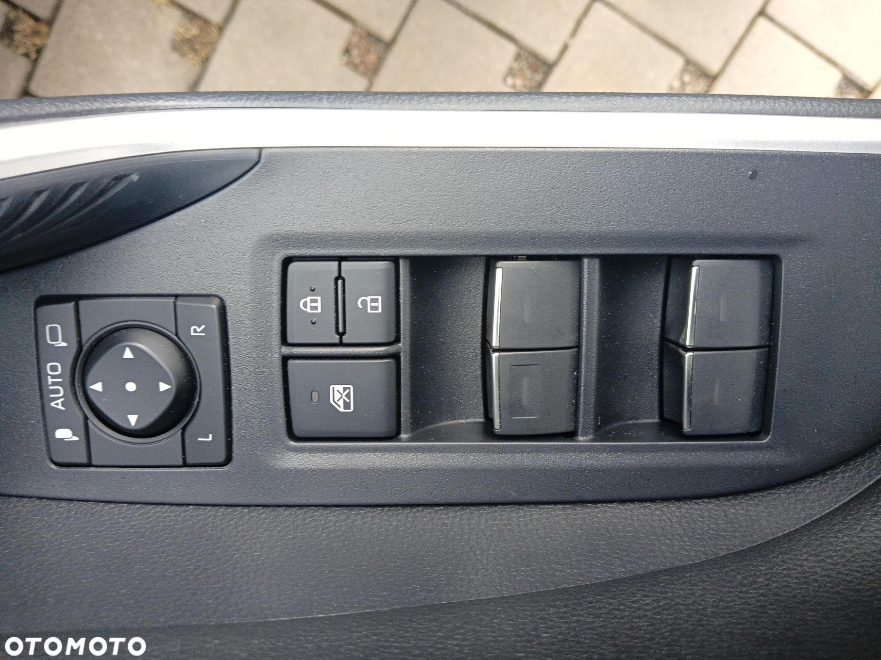 Toyota RAV4 - 17