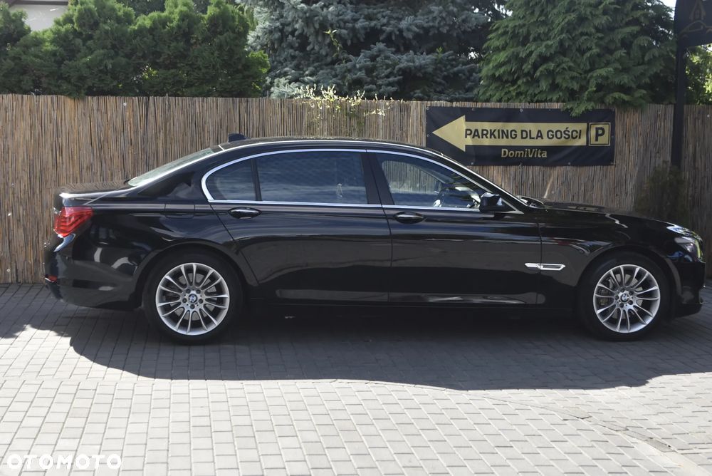 BMW Seria 7 730d L - 29