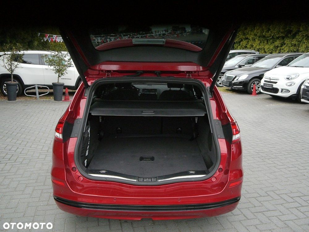 Ford Mondeo - 17