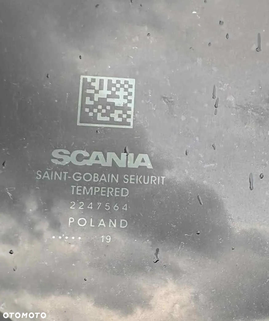 SZYBA BOCZNA KABINY SCANIA R S  LEWA/PRAWA 2247564 2247565 - 3