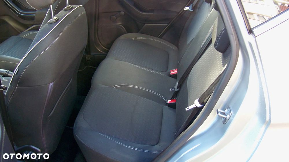 Ford Fiesta 1.1 S&S TITANIUM - 15