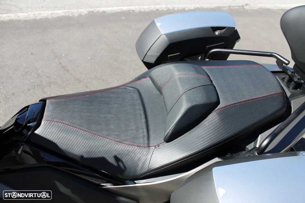 Kymco AK Premium - 30