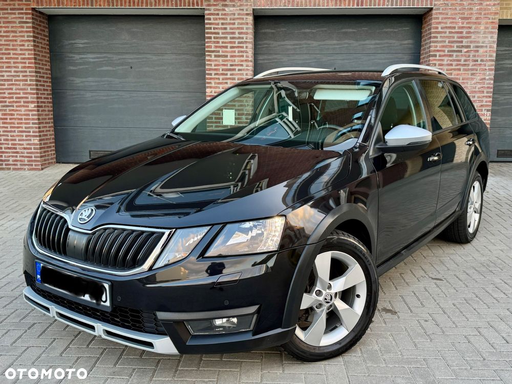 Skoda Octavia 2.0 TDI SCR 4x4 Ambition DSG - 3