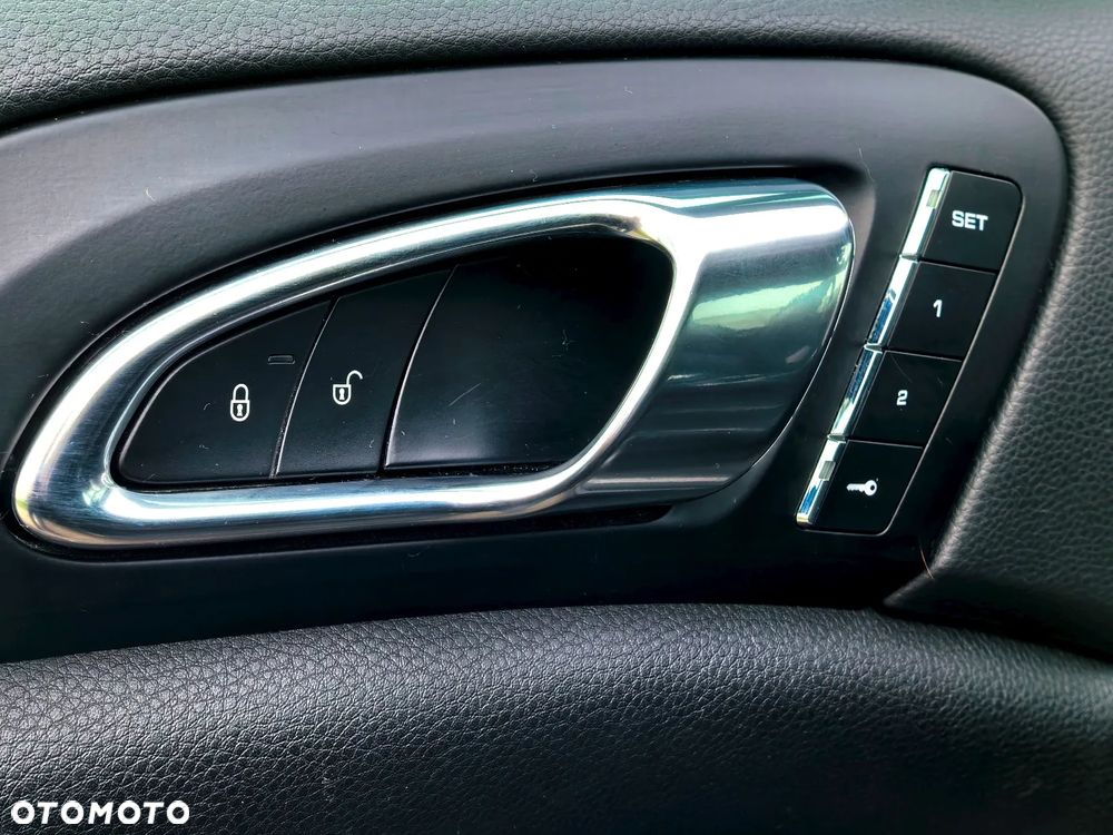 Porsche Cayenne Platinum Edition - 22