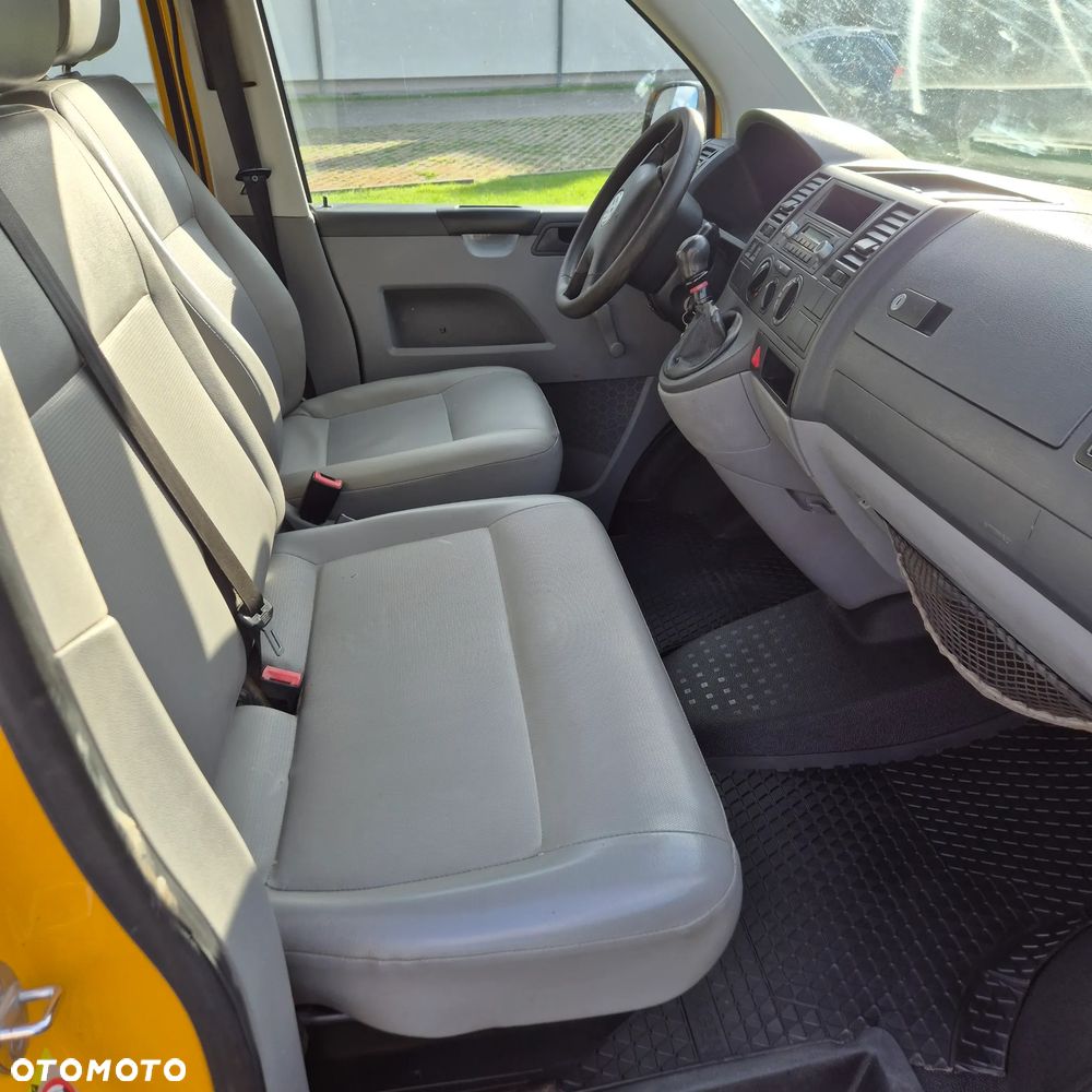 Volkswagen Transporter - 15
