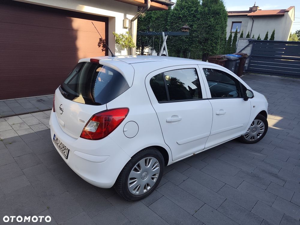Opel Corsa - 3