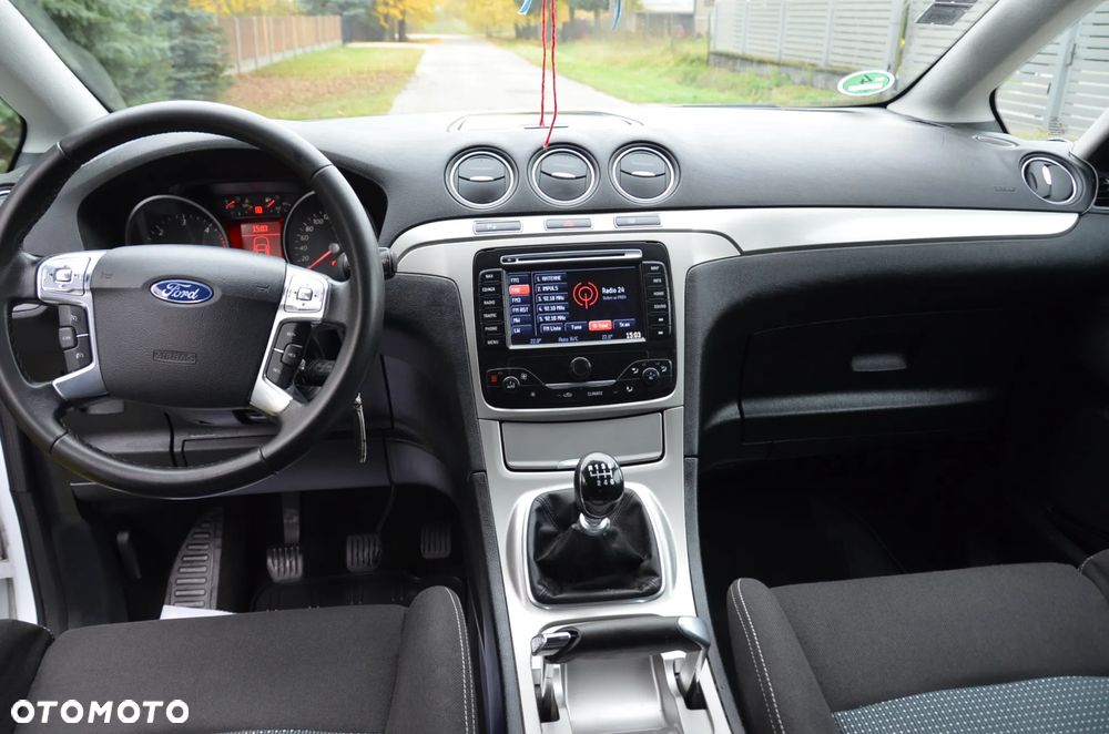Ford S-Max 2.0 TDCi DPF Titanium - 14
