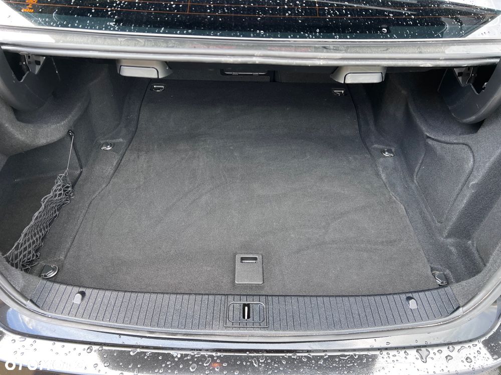 Mercedes-Benz Klasa E 350 BlueTEC 9G-TRONIC Elegance - 19