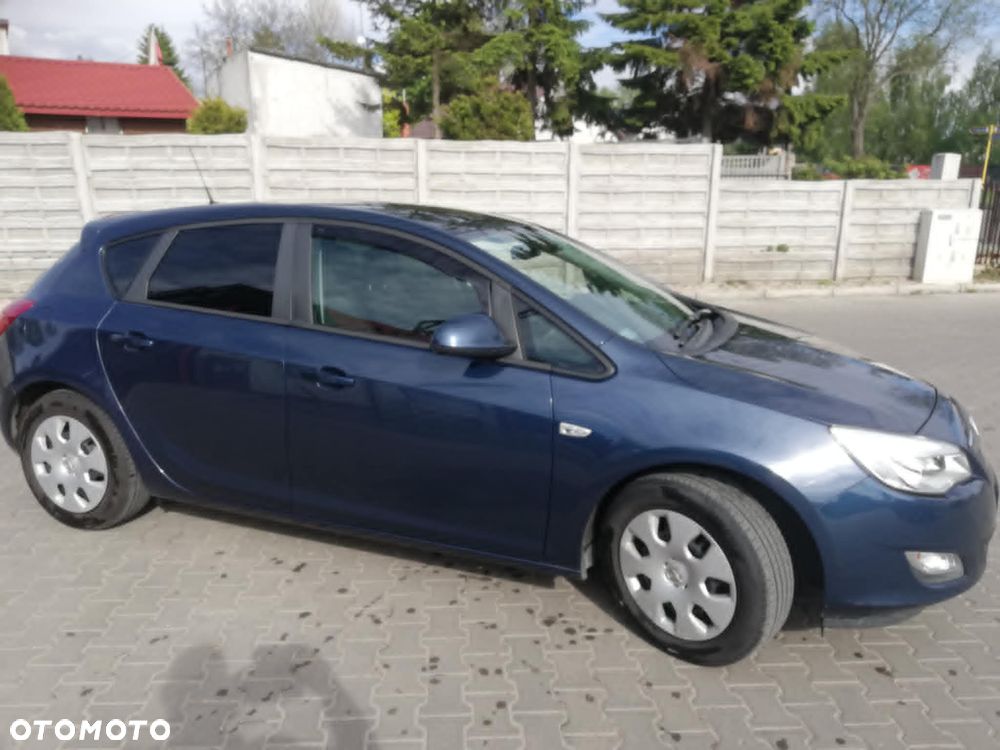 Opel Astra 1.4 T Enjoy - 2