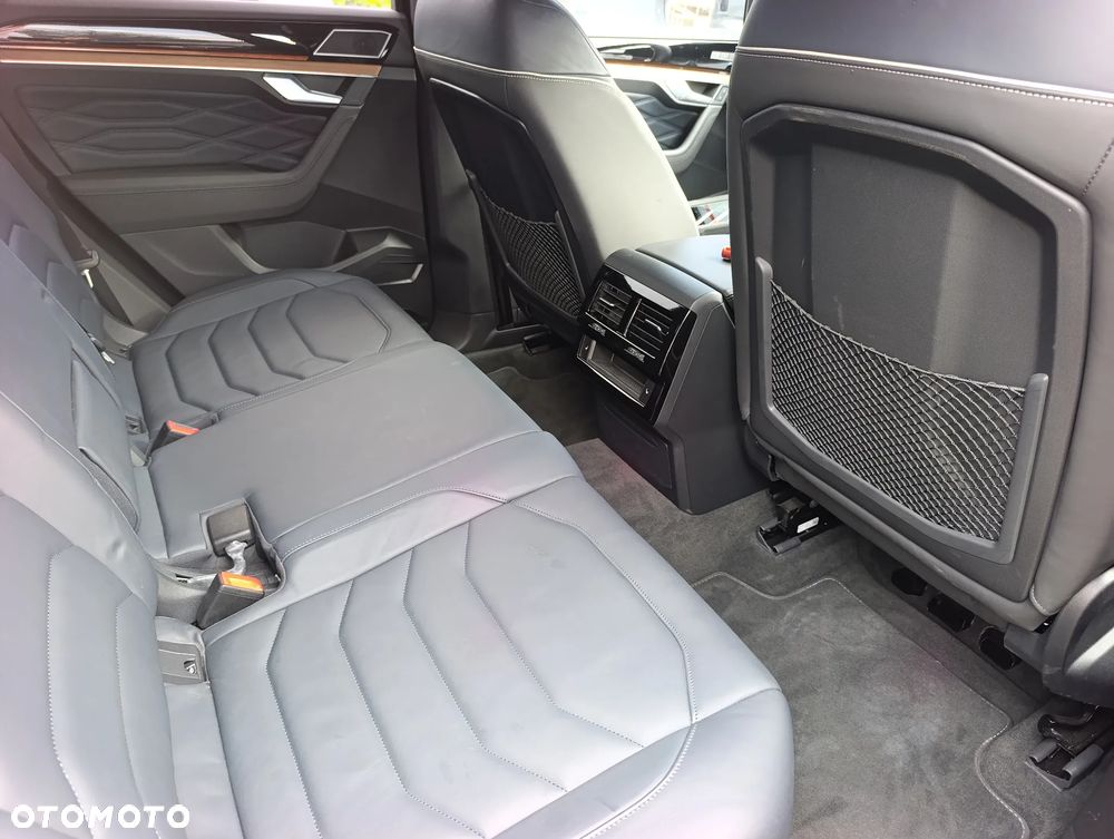 Volkswagen Touareg 3.0 V6 TSI OPF 4Motion - 15