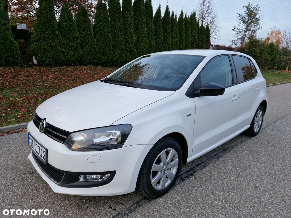 Volkswagen Polo 1.2 TSI MATCH - 24
