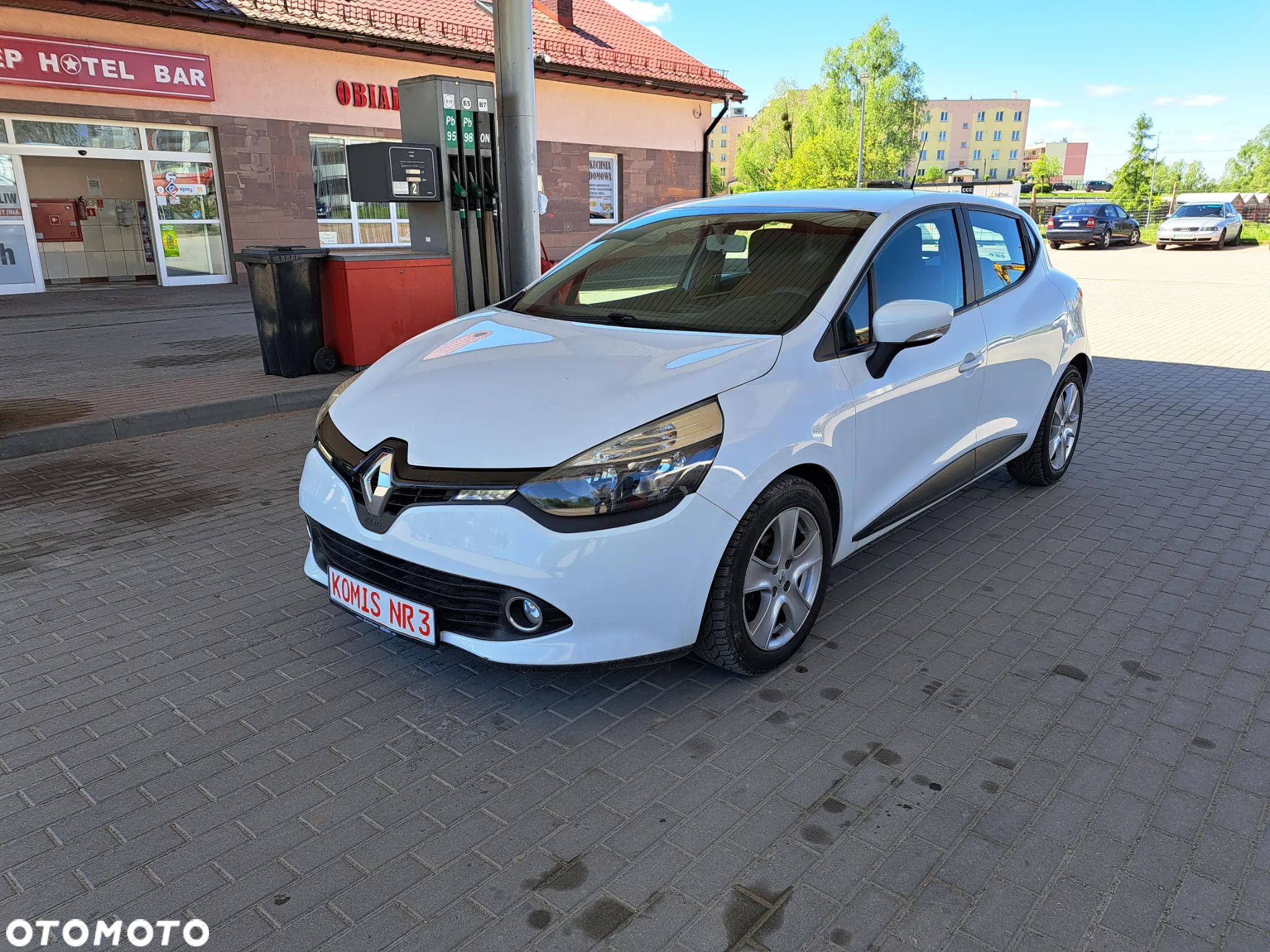 Renault Clio - 1
