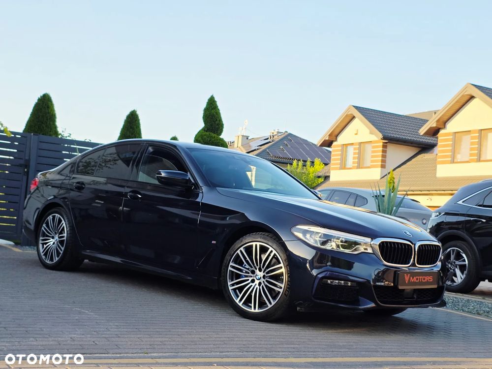 BMW Seria 5 530e iPerformance GPF M Sport sport - 38