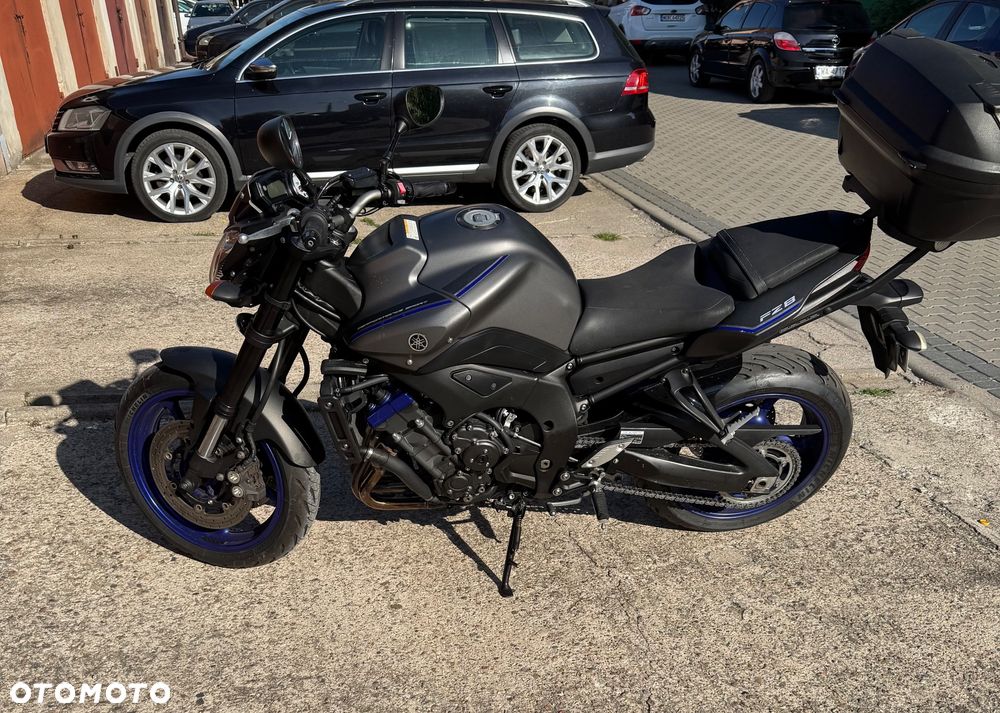 Yamaha FZ8 - 2