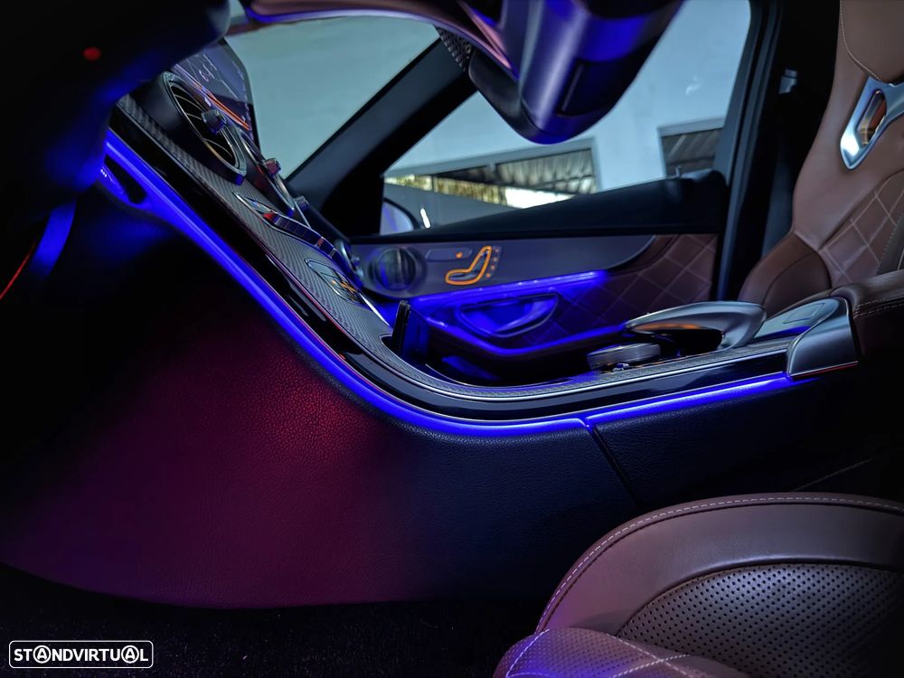 Mercedes-Benz C 43 AMG 4-Matic - 32