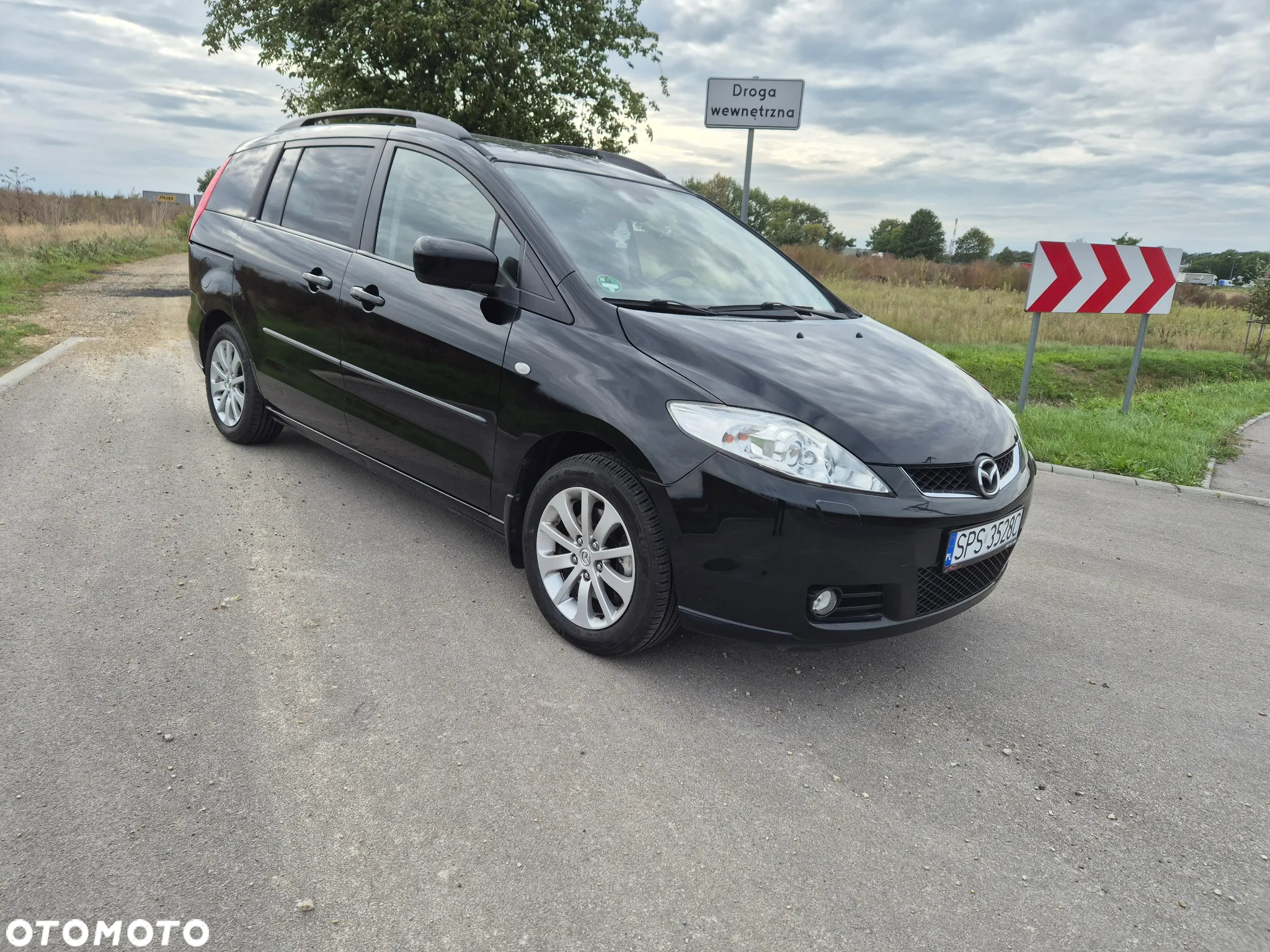 Mazda 5 2.0 Exclusive + - 12