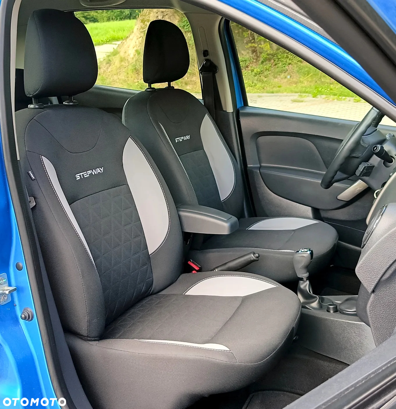 Dacia Sandero - 10