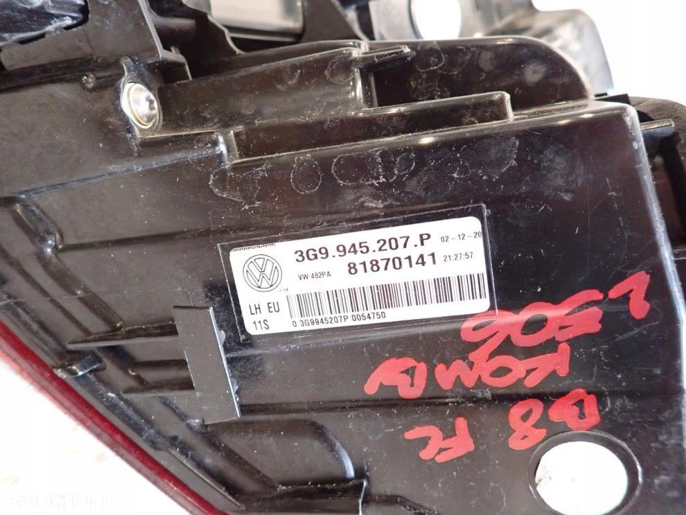 VW PASSAT B8 LIFT KOMBI LEWA TYLNA LAMPA ORYGINAŁ 3G9945207P - 4