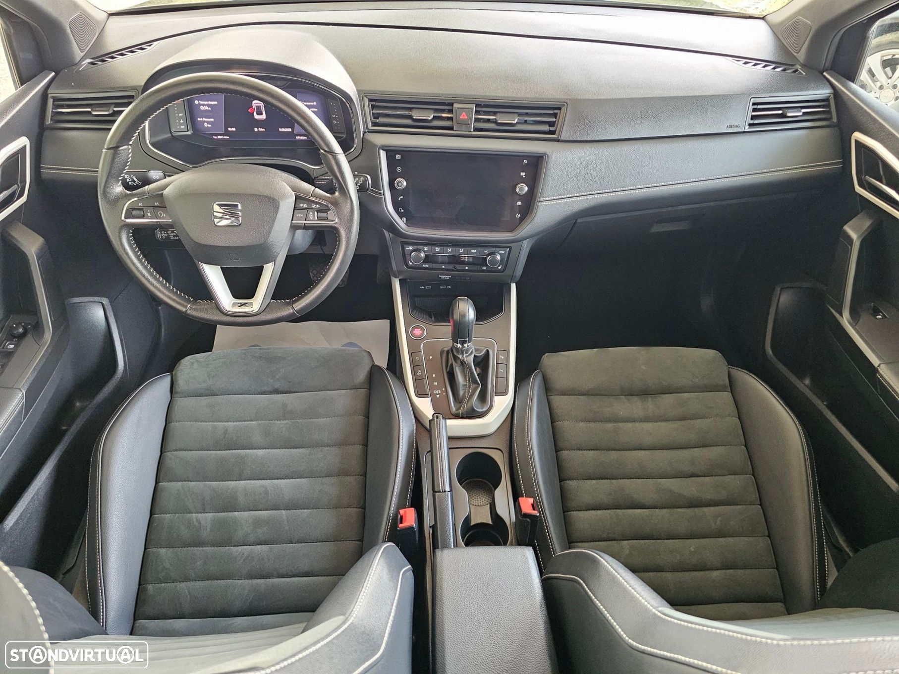 SEAT Arona 1.0 TSI Xcellence DSG - 25