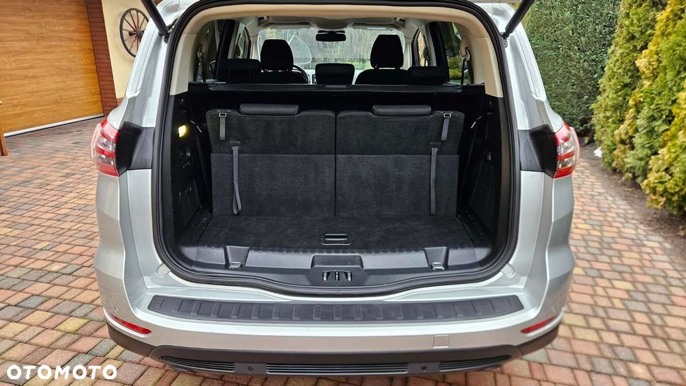 Ford S-Max 2.0 TDCi Titanium - 23