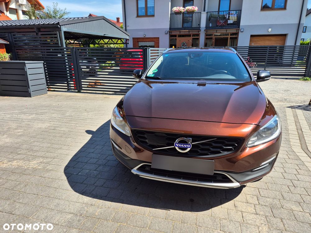 Volvo V60 Cross Country D3 Drive-E Momentum - 6