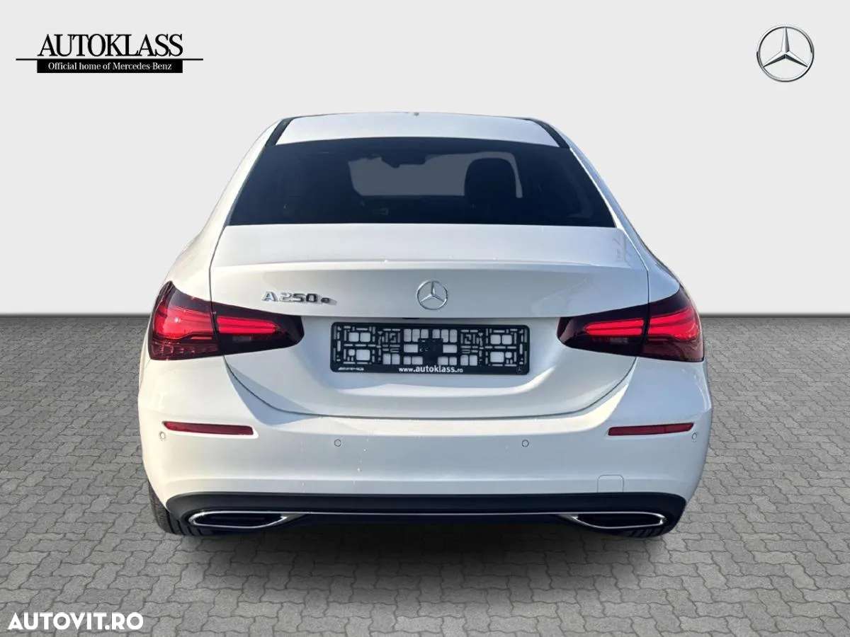 Mercedes-Benz A 250 e Aut. - 4