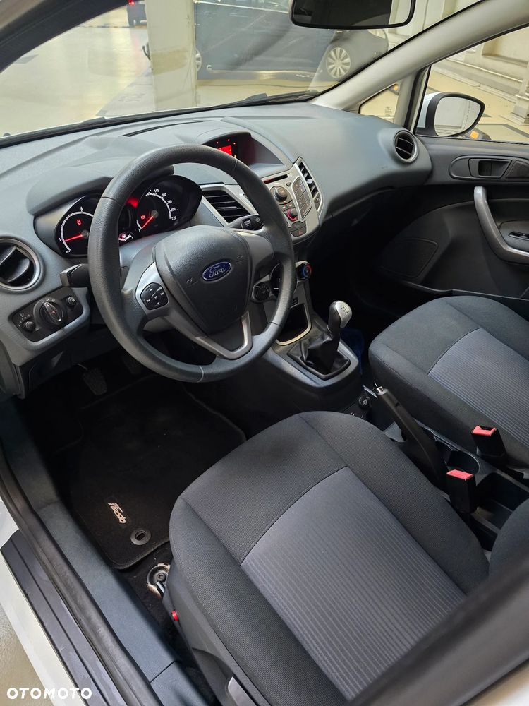 Ford Fiesta 1.25 Titanium - 29