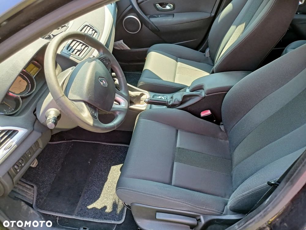 Renault Megane 1.9 dCi Privilege Euro5 - 7