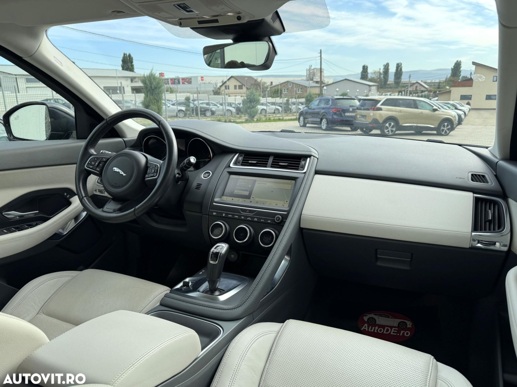 Jaguar E-Pace - 7