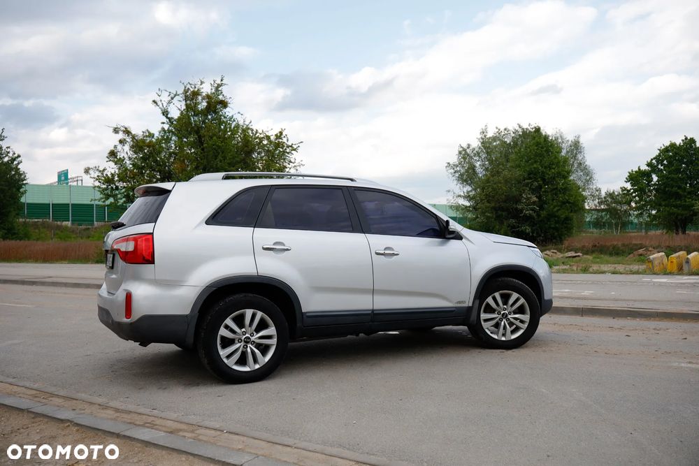 Kia Sorento - 5