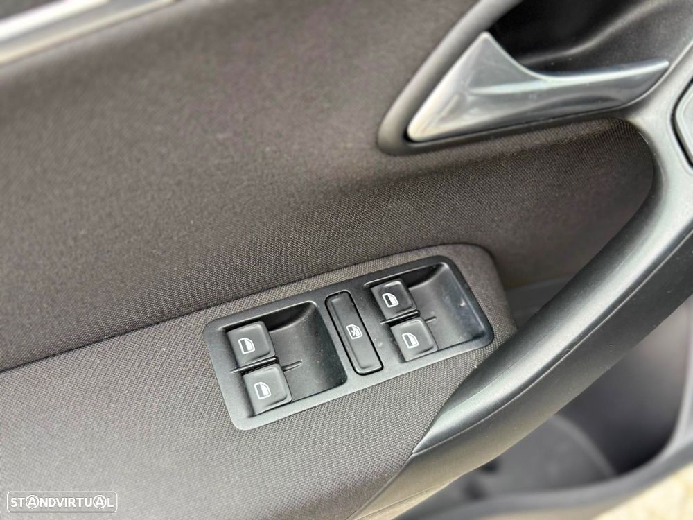 VW Polo 1.4 TDI (Blue Motion ) Comfortline - 14