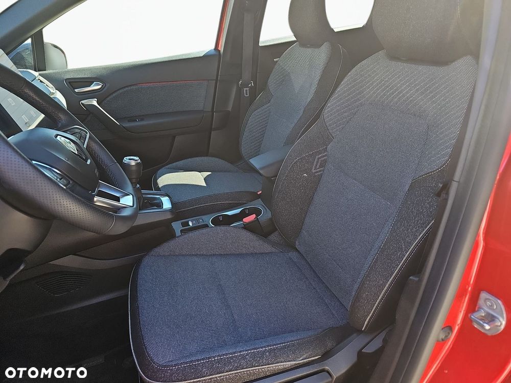 Renault Captur - 16