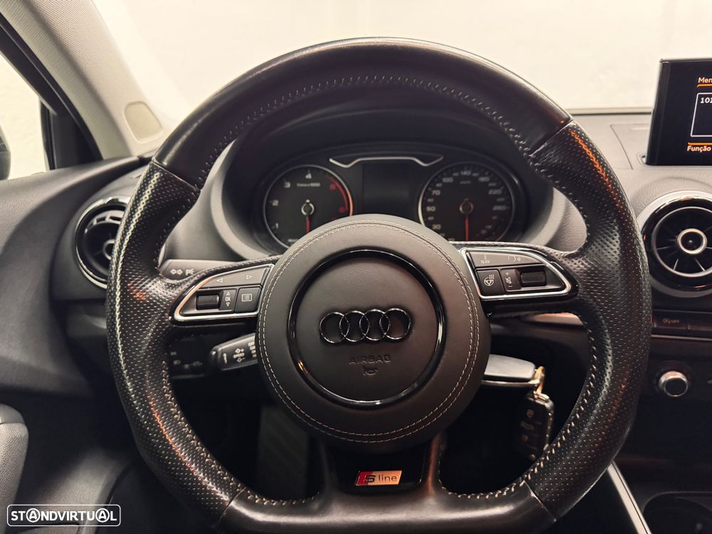 Audi A3 Limousine 1.6 TDI (clean diesel) S line Sport Pack - 10