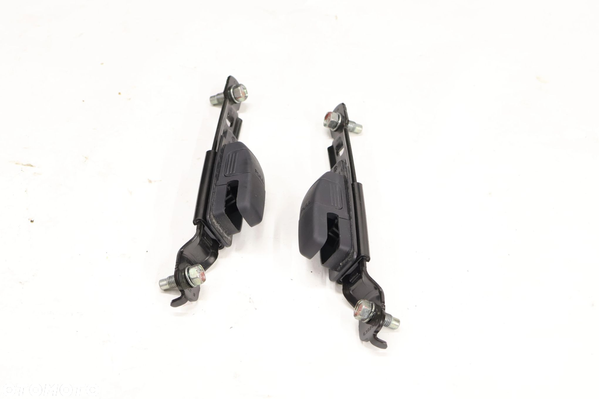Mitsubishi Eclipse Cross konsola airbag 7030A702 - 8