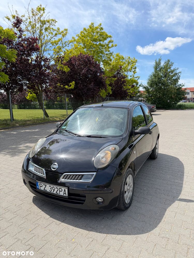 Nissan Micra - 1
