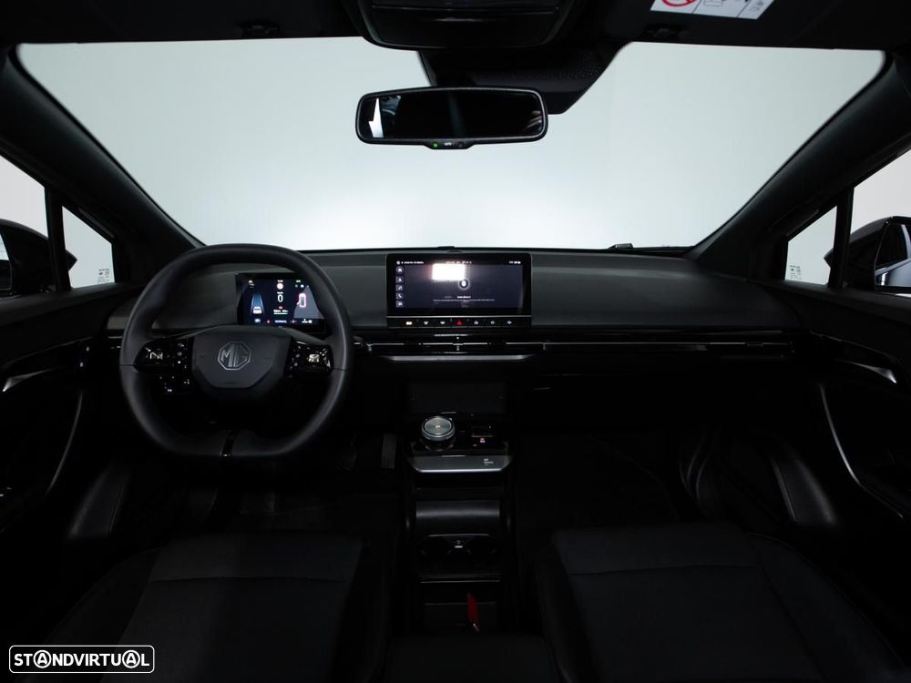 MG MG4 64 kWh Luxury - 6